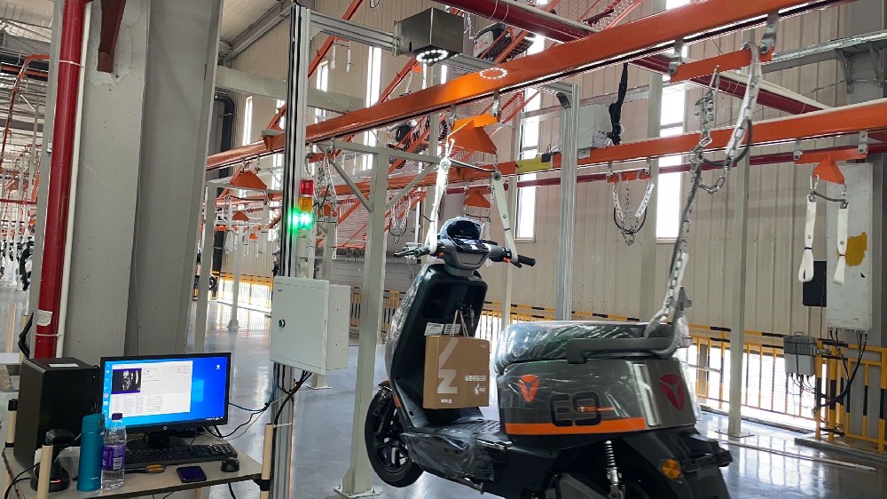 電動自行車自動掃碼入庫系統(tǒng)設(shè)備（雅迪）